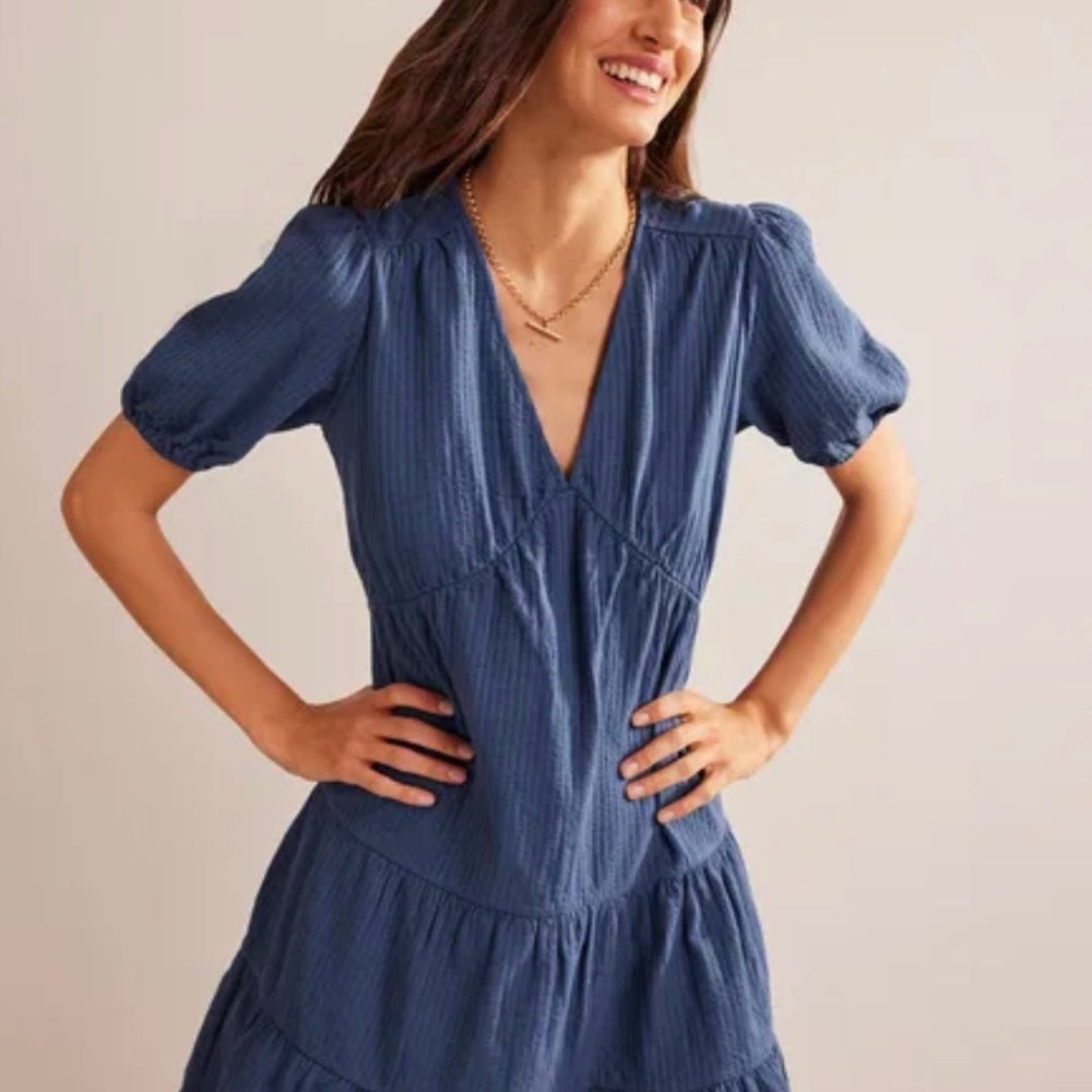 Boden blue jersey seersucker dress